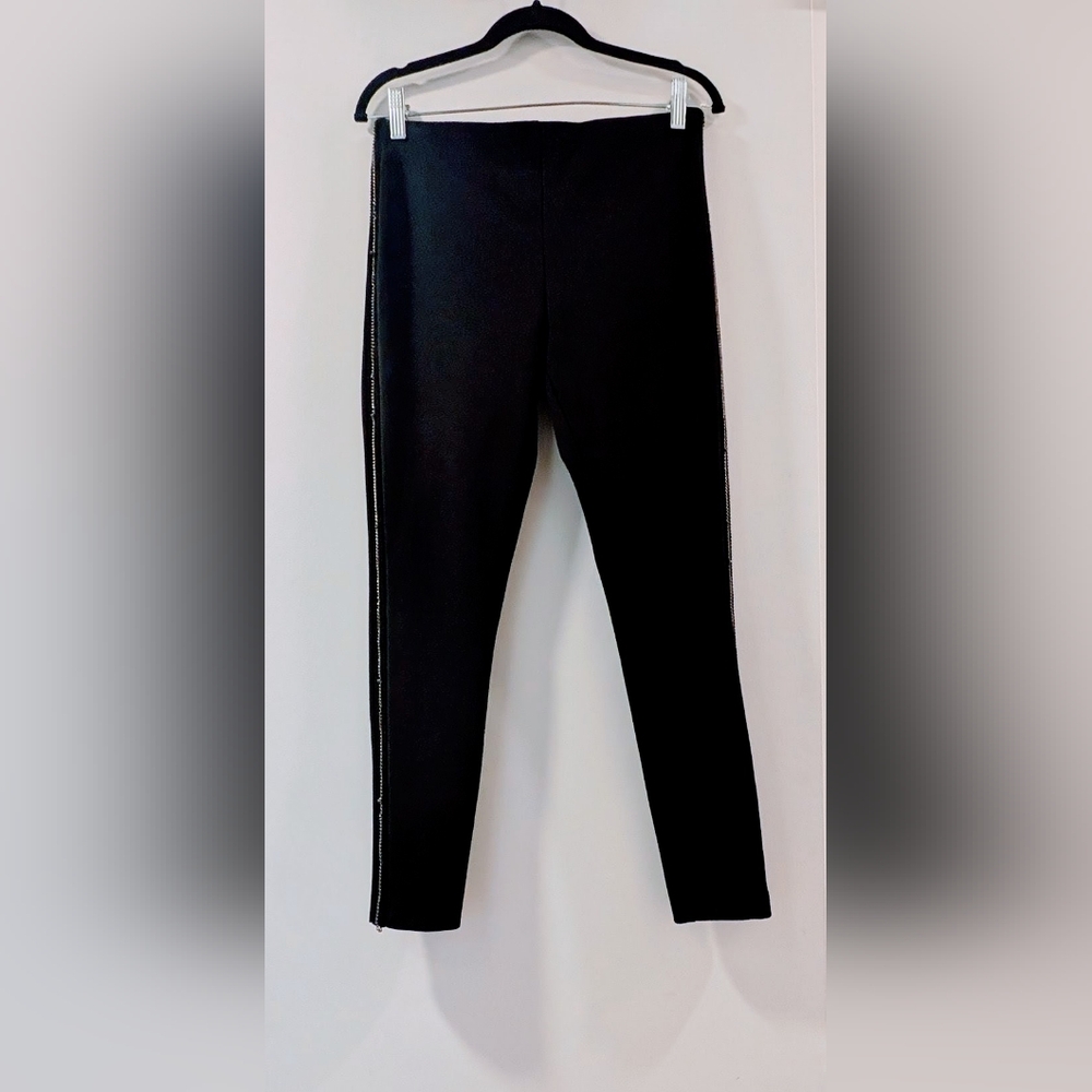 Only Black Leggings With Side Chain Detailing
